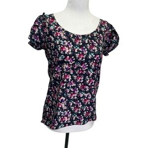 Jessica Simpson💜Black Floral Flutter Sleeve Round Neck Top Blouse Size S
